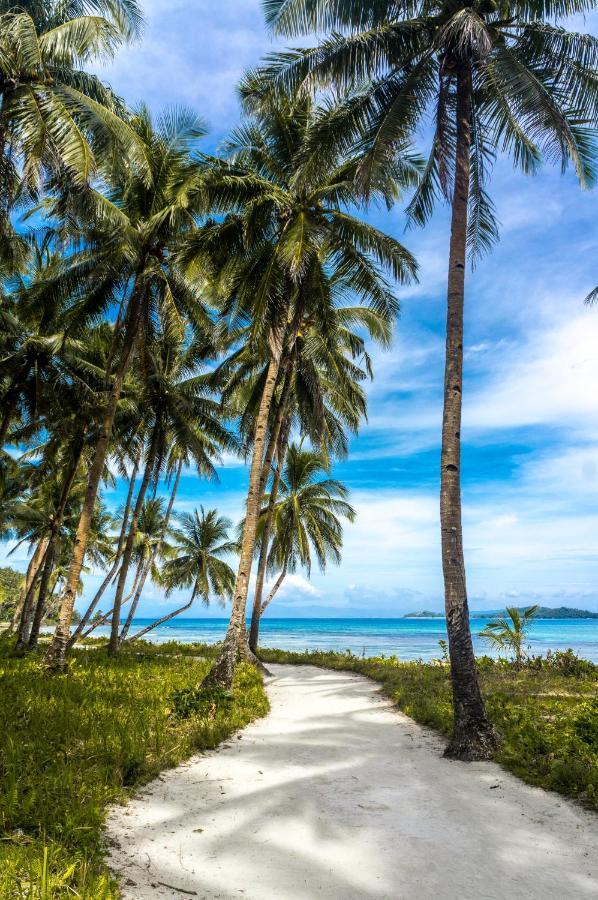 Aloha Hostel Siargao جنرال لونا المظهر الخارجي الصورة