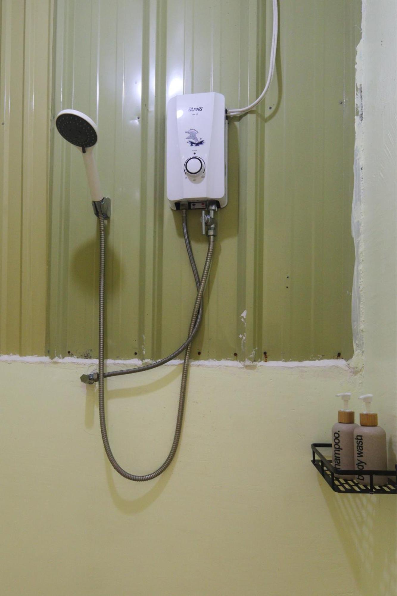 Aloha Hostel Siargao جنرال لونا المظهر الخارجي الصورة