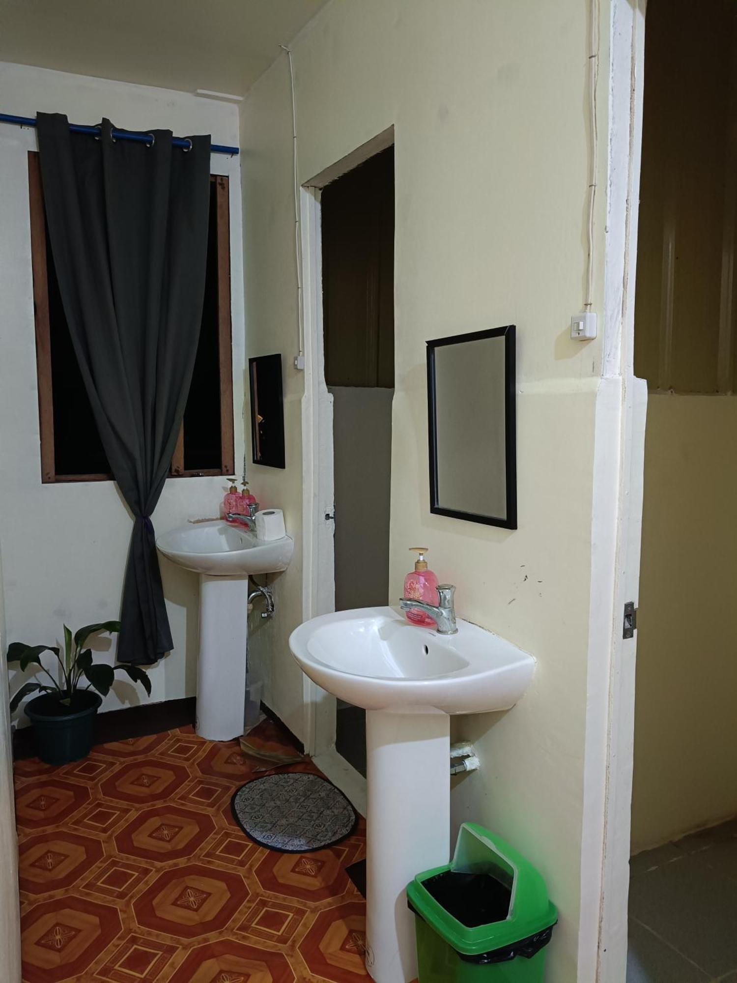 Aloha Hostel Siargao جنرال لونا المظهر الخارجي الصورة